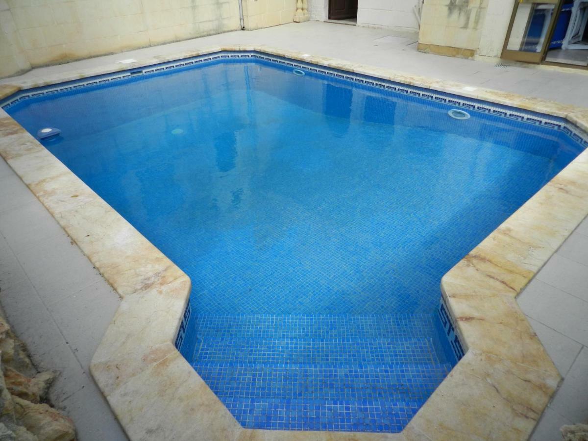 Villa 14, Triq Il Mithna Qala Exterior foto